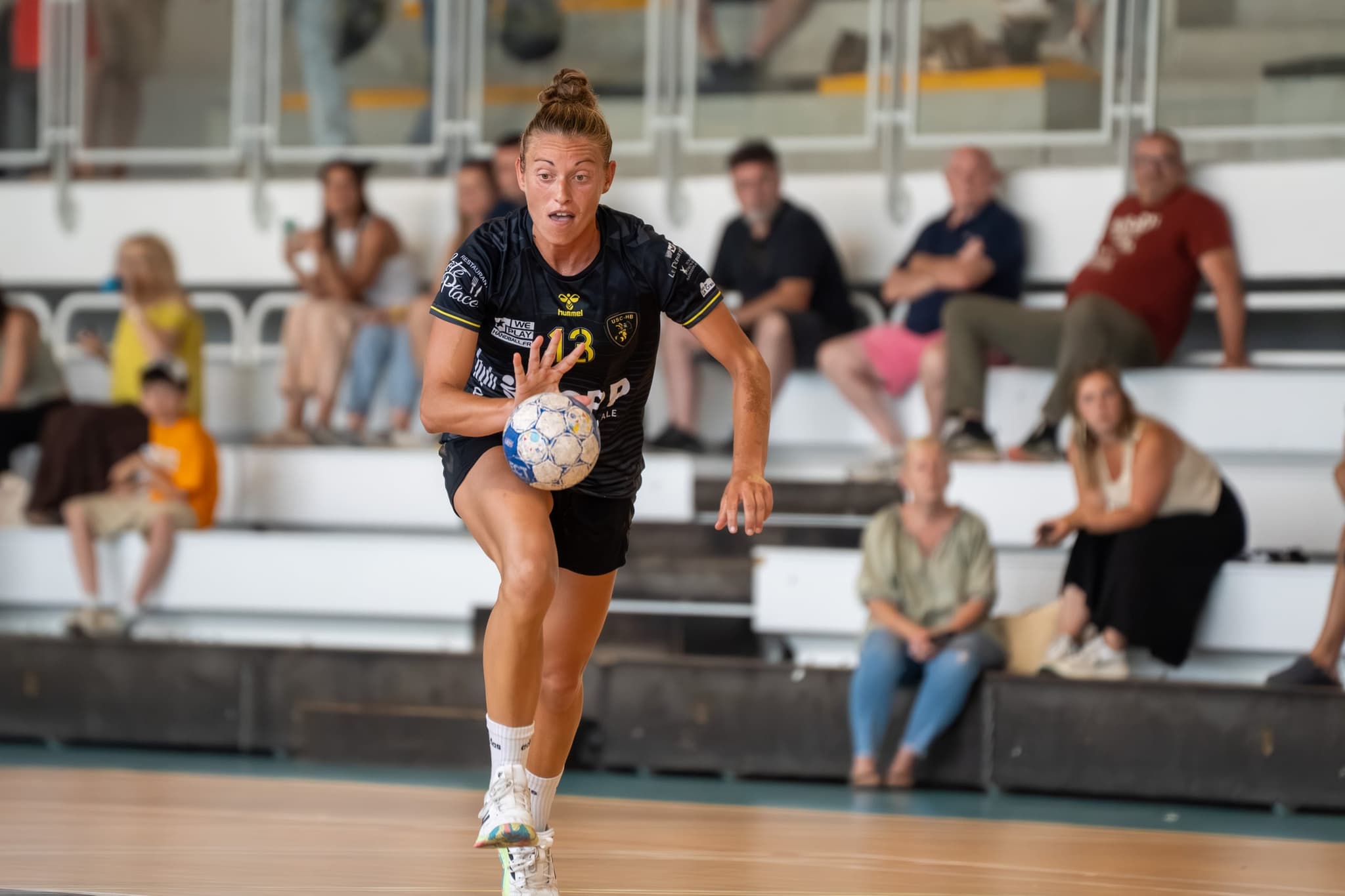 Handball — PandaShot
